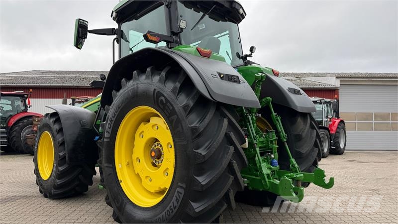 John Deere 8R 370 KUN 4600 TIMER, NYE DÆK OG NY SERVICERET! Traktorer