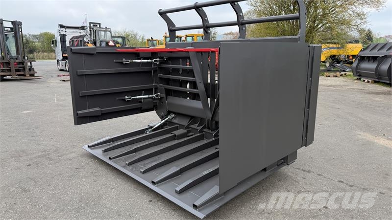 JST GRÆSGREB FABRIKSNY MED MAJSPLADER TIL OMGÅENDE LEV Wheel loaders