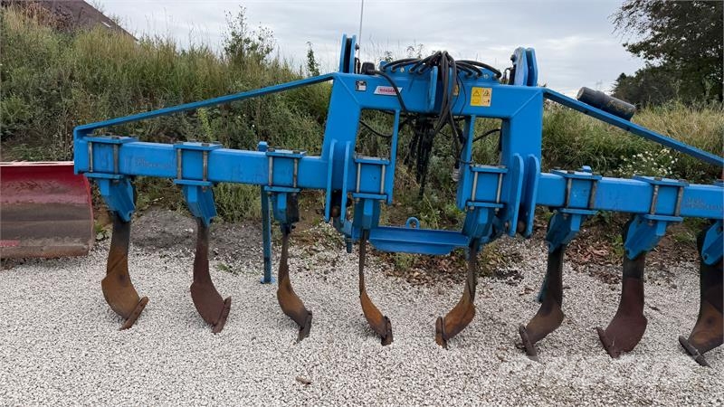 Mandam KUS 4.8 BH MED LIFT! Chisel ploughs