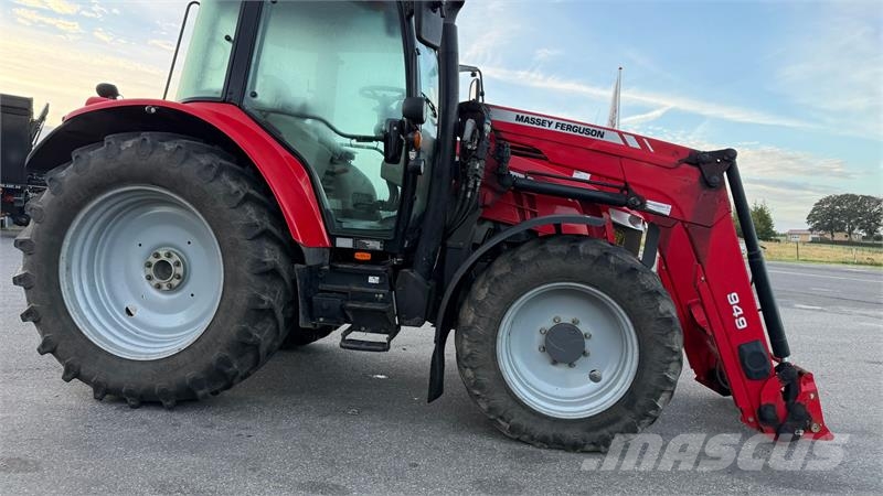 Massey Ferguson 5610 Dyna 4 KUN 4400 TIMER OG AFFJEDRET KABINE! Traktorer