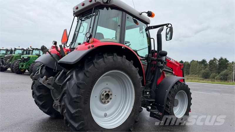 Massey Ferguson 5610 Dyna 4 KUN 4400 TIMER OG AFFJEDRET KABINE! Traktorji