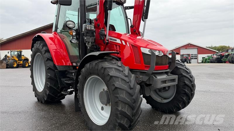 Massey Ferguson 5610 Dyna 4 KUN 4400 TIMER OG AFFJEDRET KABINE! Traktorji