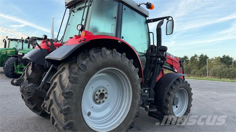 Massey Ferguson 5610 Dyna 4 KUN 4400 TIMER OG AFFJEDRET KABINE! Traktorer