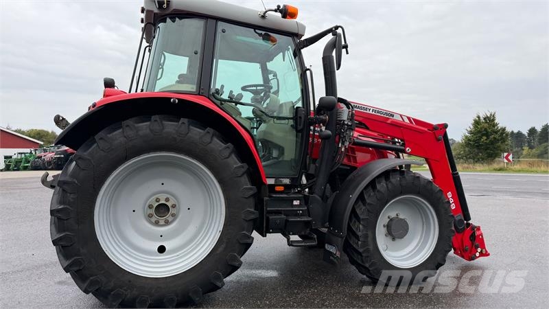 Massey Ferguson 5610 Dyna 4 KUN 4400 TIMER OG AFFJEDRET KABINE! Traktorji