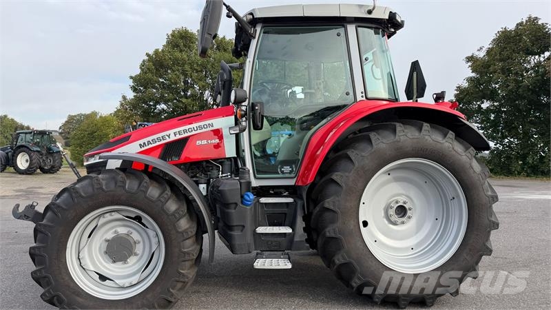 Massey Ferguson 5S.145 Exclusive KUN 550 TIMER! Traktorer