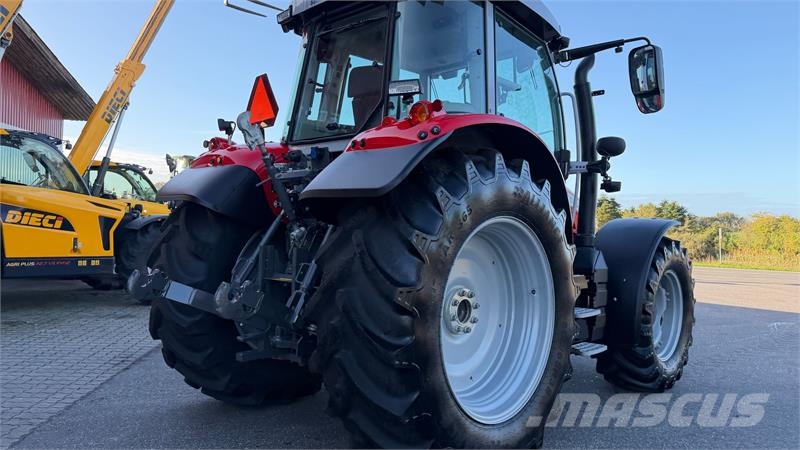 Massey Ferguson 5S.145 Exclusive KUN 550 TIMER! الجرارات