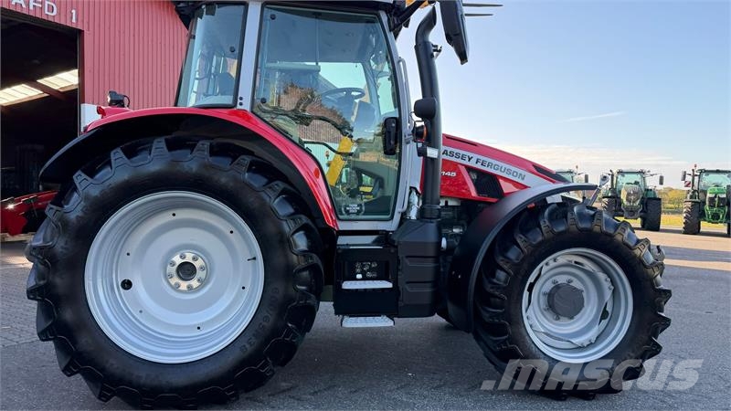 Massey Ferguson 5S.145 Exclusive KUN 550 TIMER! الجرارات