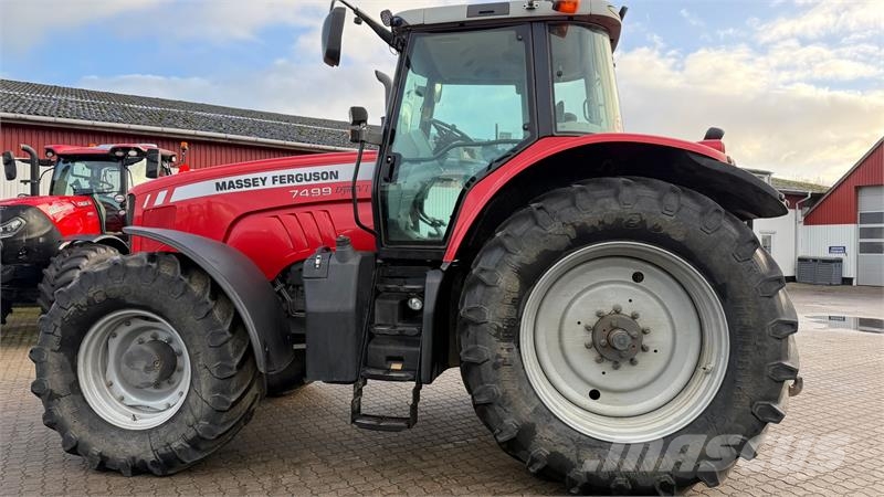 Massey Ferguson 7499 DYNA VT KUN 3300 TIMER, FULD AFFJEDRING OG LU Traktorer