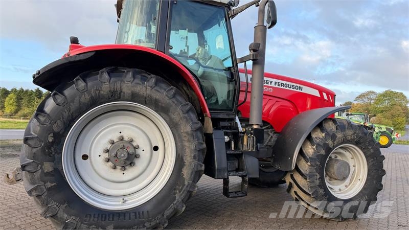 Massey Ferguson 7499 DYNA VT KUN 3300 TIMER, FULD AFFJEDRING OG LU Traktorer