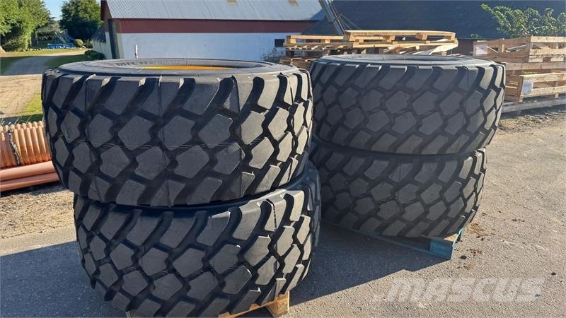Michelin 600/65R25 FABRIKSNYE TIL VOLVO L70 OG L90 Колеса