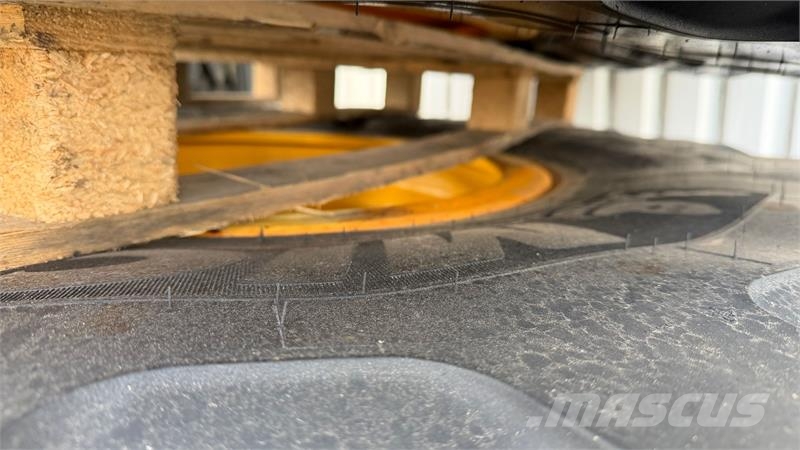 Michelin 750/65R26 KOMPLETTE HJUL TIL VOLVO L70 OG L90 Tyres, wheels and rims
