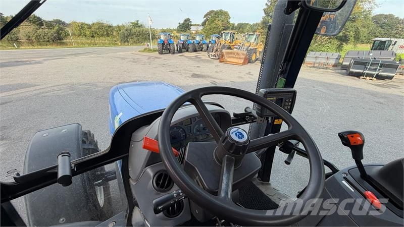 New Holland T6030 KUN 4400 TIMER! Traktorer