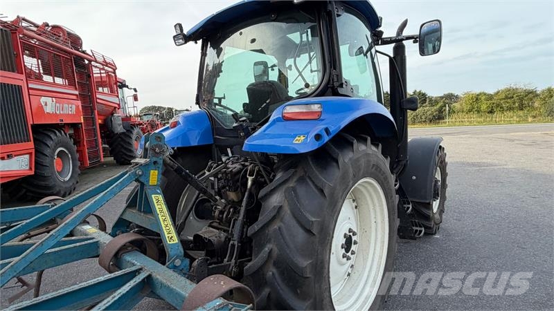 New Holland T6030 KUN 4400 TIMER! Traktorer
