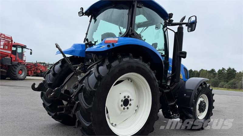 New Holland T6030 KUN 4400 TIMER! Traktorer