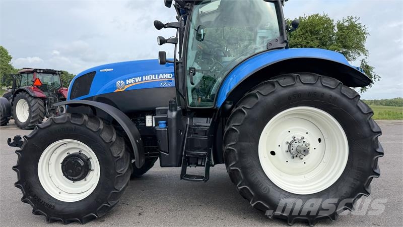 New Holland T7.170 AC KUN 4500 TIMER! Traktori