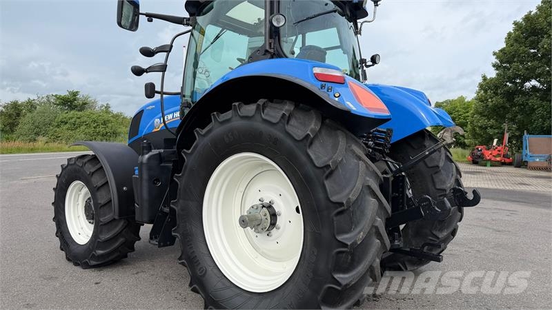 New Holland T7.170 AC KUN 4500 TIMER! Traktori