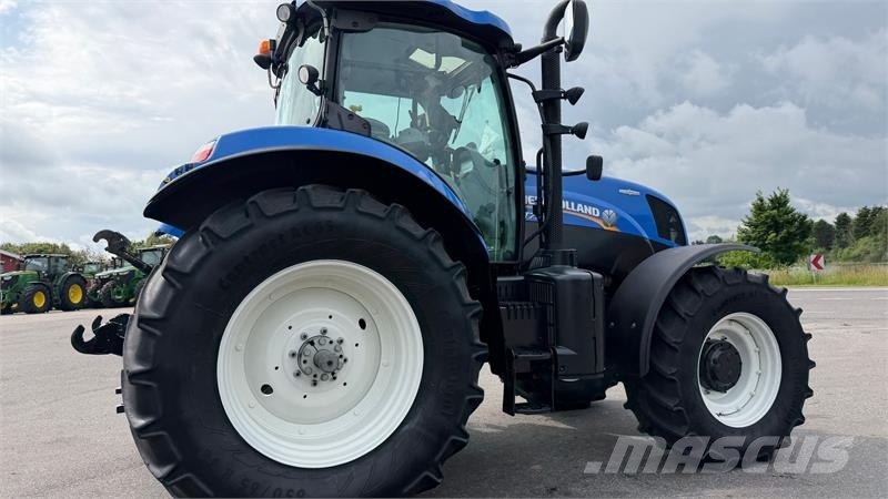 New Holland T7.170 AC KUN 4500 TIMER! Traktori