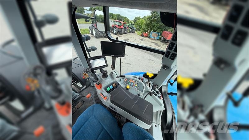 New Holland T7.170 AC KUN 4500 TIMER! Traktori