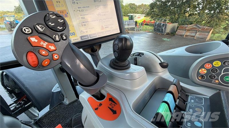 New Holland T7.270 KUN 5500 TIMER OG MED AUTOSTYRING! Trattori