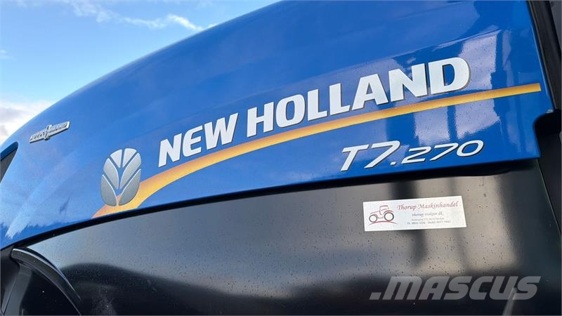 New Holland T7.270 KUN 5500 TIMER OG MED AUTOSTYRING! Trattori