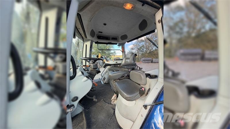 New Holland T8.410 AUTOCOMMAND BLUEPOWER Traktorer