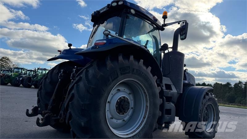 New Holland T8.410 AUTOCOMMAND BLUEPOWER Traktorer