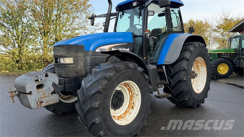 New Holland TM 190 VASK SELV TILBUD الجرارات