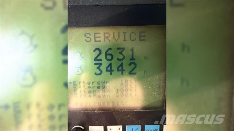 New Holland TX 68 PLUS MED 20 FODS SKÆREBORD! حصادات