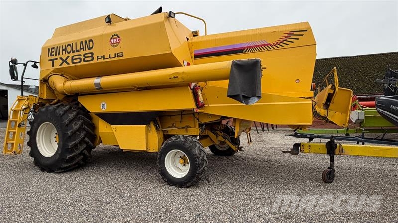 New Holland TX 68 PLUS MED 20 FODS SKÆREBORD! حصادات