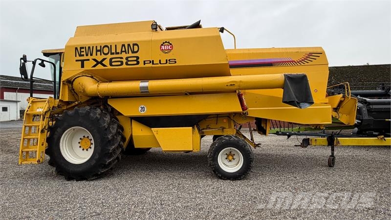 New Holland TX 68 PLUS MED 20 FODS SKÆREBORD! حصادات