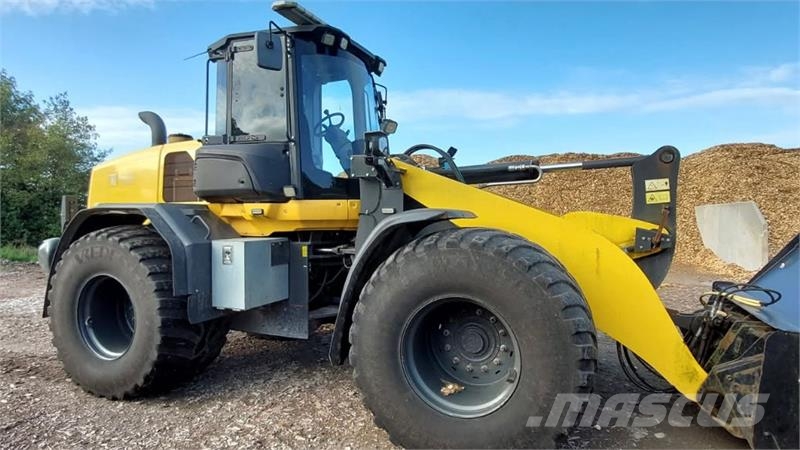 New Holland W170D LR PÅ VEJ HJEM! Pale gommate
