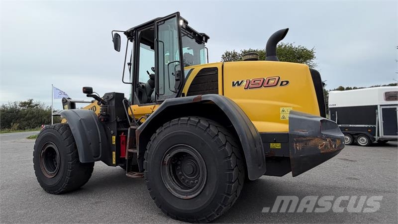 New Holland W190D LONG REACH MED KUN 5600 TIMER! Pale gommate