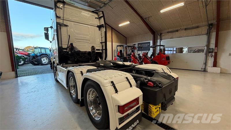 Scania 660S V8 FABRIKSNY! Tractor Units