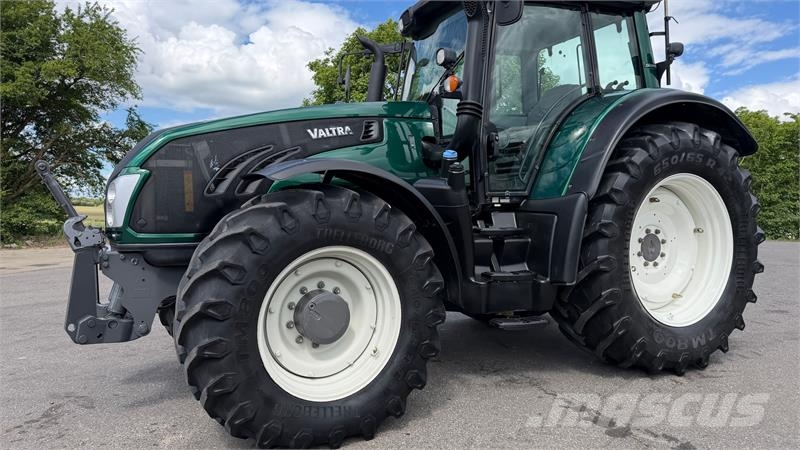 Valtra T163 DIRECT KUN 2600 TIMER! Tracteur