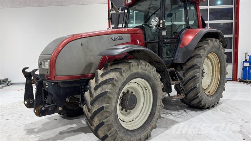 Valtra T190