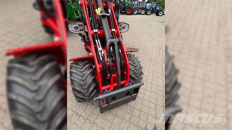 VM Loader 1026LX-L HELT NY 2026 MODEL! MED SKOVL OG PALLEGAF Miniladers