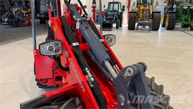 VM Loader 1038 LX FABRIKSNY MED SKOVL OG PALLEGAFLER! Mini yükleyiciler