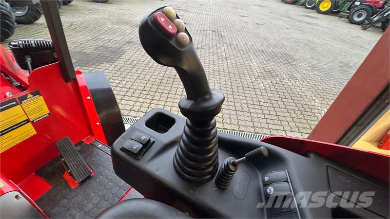 VM Loader 1040 LX FABRIKSNY MED SKOVL OG PALLEGAFLER! Miniladers