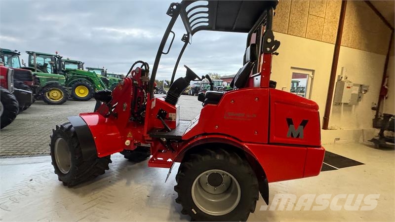 VM Loader 1040 LX FABRIKSNY MED SKOVL OG PALLEGAFLER! Miniladers