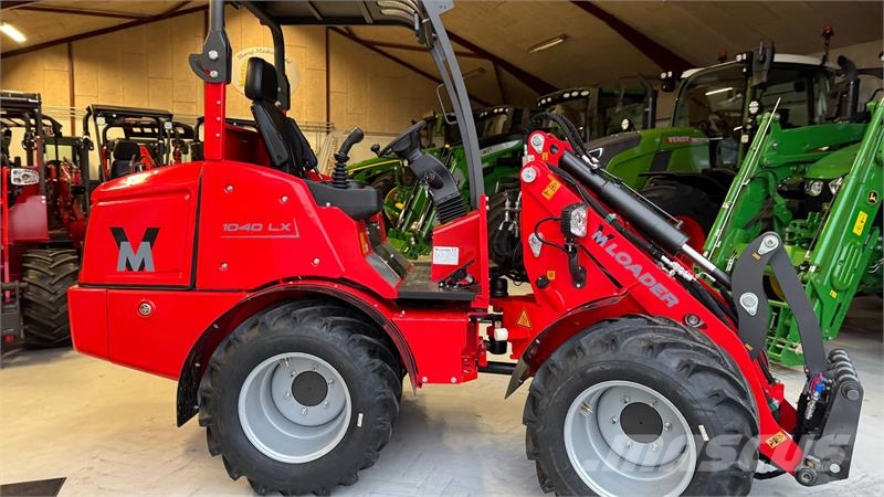 VM Loader 1040 LX FABRIKSNY MED SKOVL OG PALLEGAFLER! Miniladers