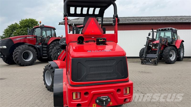 VM Loader 1050 LX FABRIKSNY MED SKOVL OG PALLEGAFLER! Miniladers