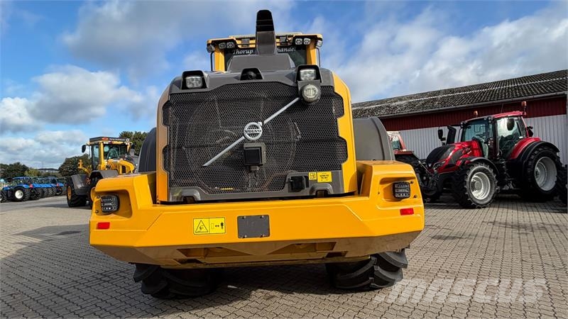 Volvo L 110 H KUN 6800 TIMER! Wheel loaders