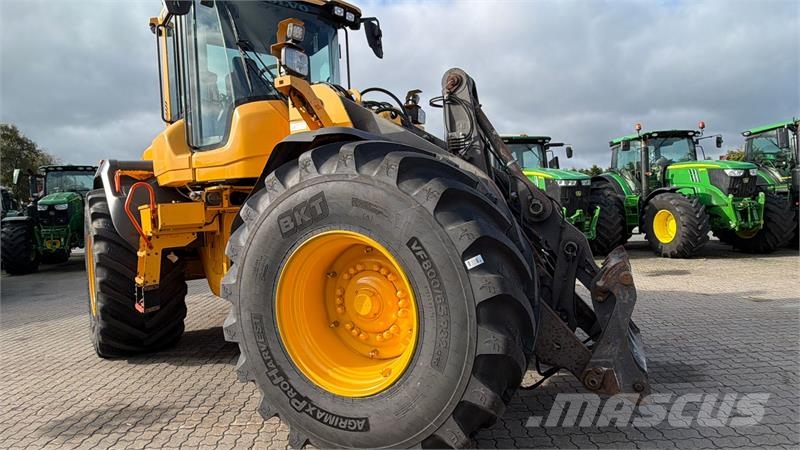 Volvo L 110 H KUN 7000 TIMER OG NYE DÆK! Kolesni nakladalci