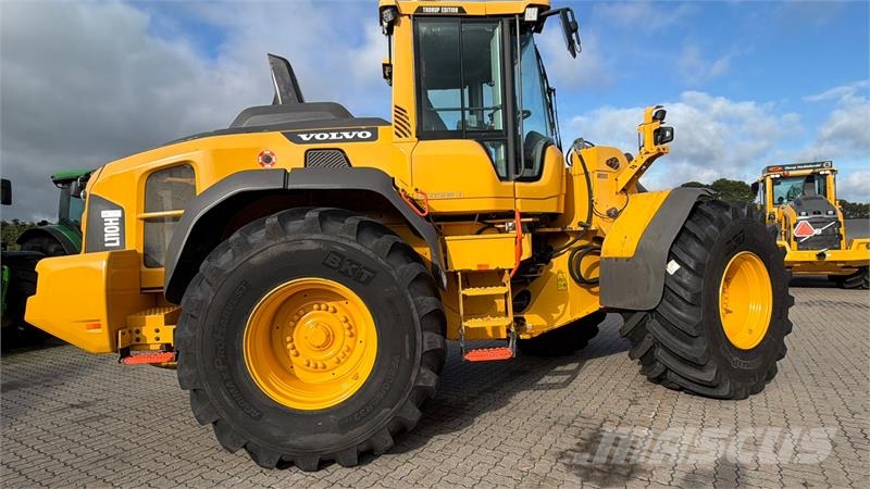 Volvo L 110 H KUN 7000 TIMER OG NYE DÆK! Kolesni nakladalci