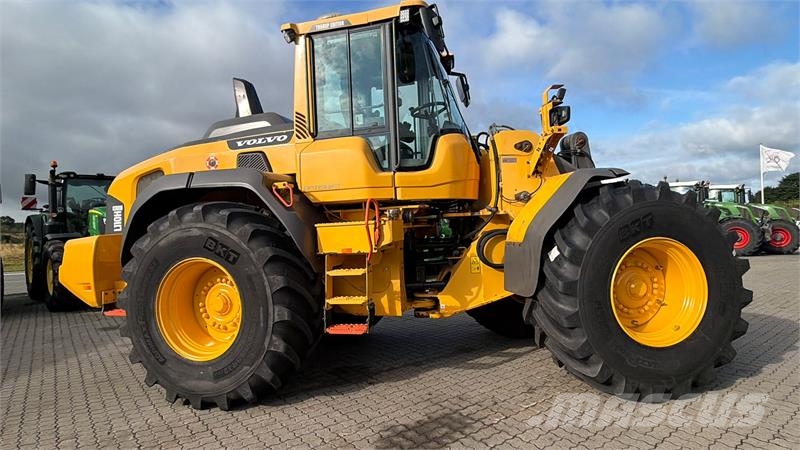 Volvo L 110 H KUN 7000 TIMER OG NYE DÆK! Kolesni nakladalci