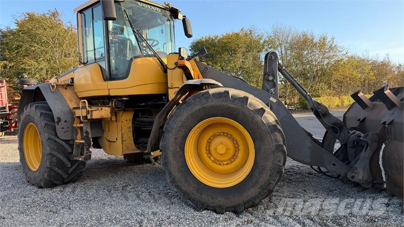 Volvo L 120 F MED LANG ARM, HURTIGSKIFTE OG SKOVL Rataslaadurid