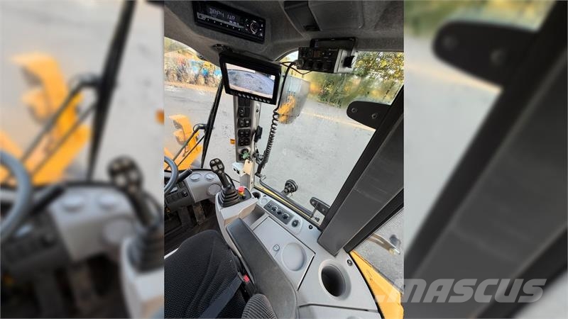 Volvo L 50 H MED SKOVL OG HYDRAULISKE GAFLER! KUN 2700 T Wheel loaders