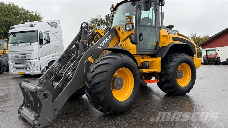 Volvo L 50 H MED SKOVL OG HYDRAULISKE GAFLER! KUN 2700 T 휠로우더