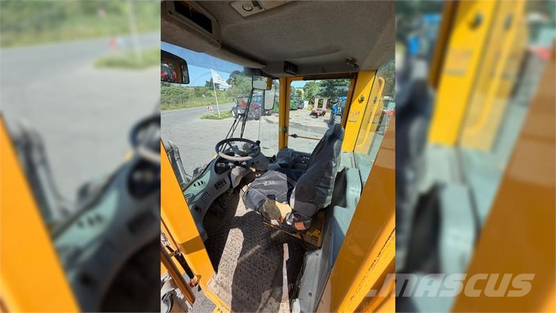 Volvo L 90 E  휠로우더