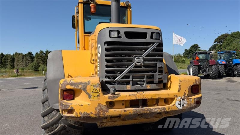 Volvo L 90 E  휠로우더
